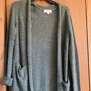 army green cardigan with pockets!!